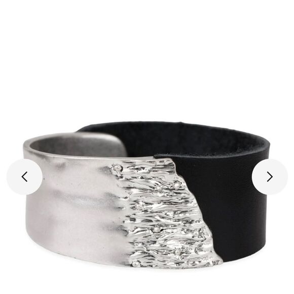 Saachi Style Wild Ways Leather Statement Bracelet NWT Retail 58.00 - Picture 3 of 4